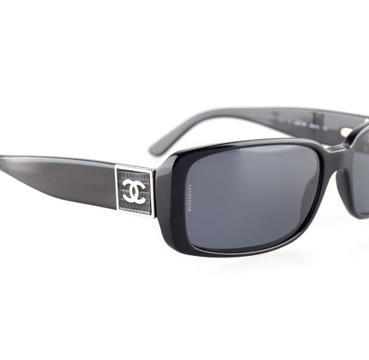 Vintage Chanel CC Black Sunglasses