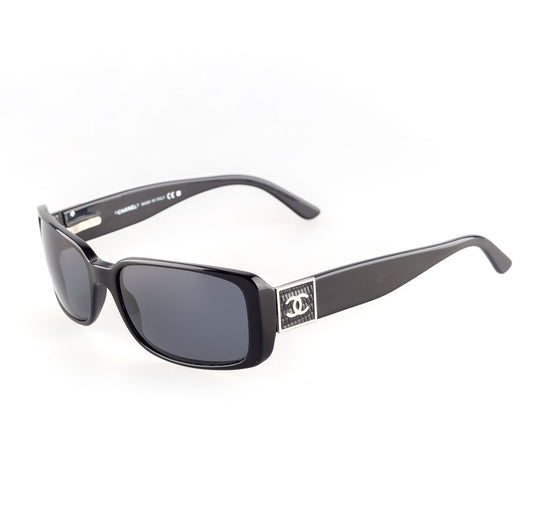 Vintage Chanel CC Black Sunglasses